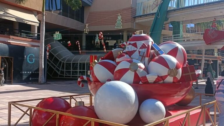 147108104617356476431703430355