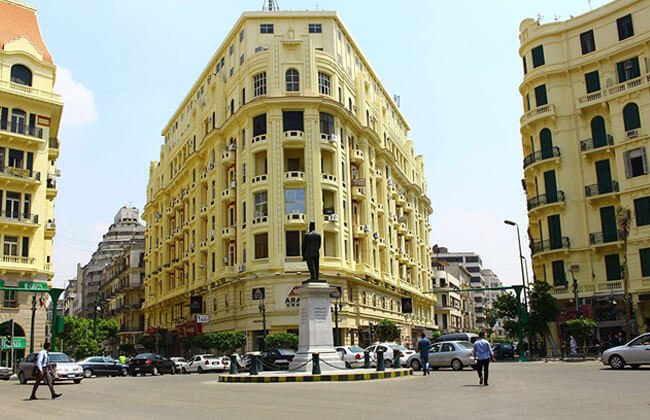 downtown631059588