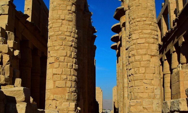 karnak columns of the1158796177
