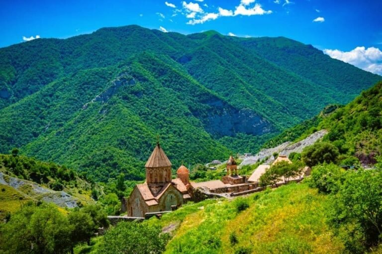 المدن السياحية في أذربيجان.1420774461