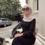 تنسيق ألوان الطرح مع الملابس بالصور لون طرحة أنيق1624931396