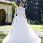 فساتين زفاف مع ياقة1178066627