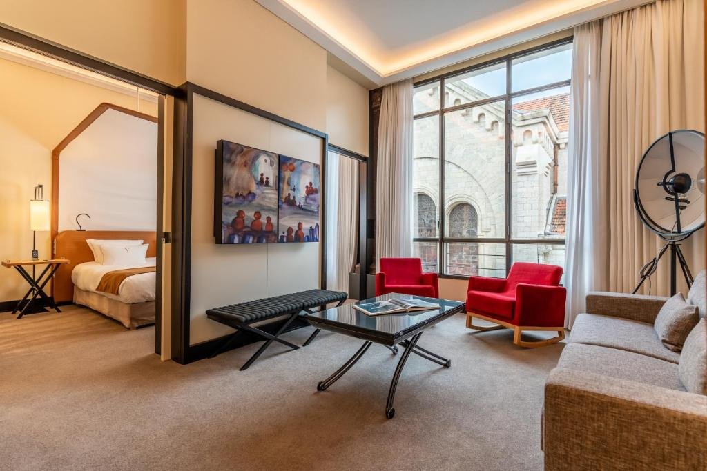 فندق فايف سييز455907163