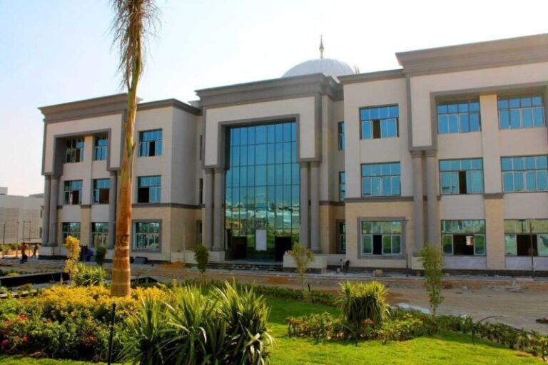 179474 مبني جامعة بنها الاهلية بالعبور 1 800x5331552848241