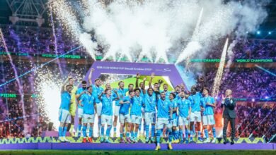 trophy lift1098686731