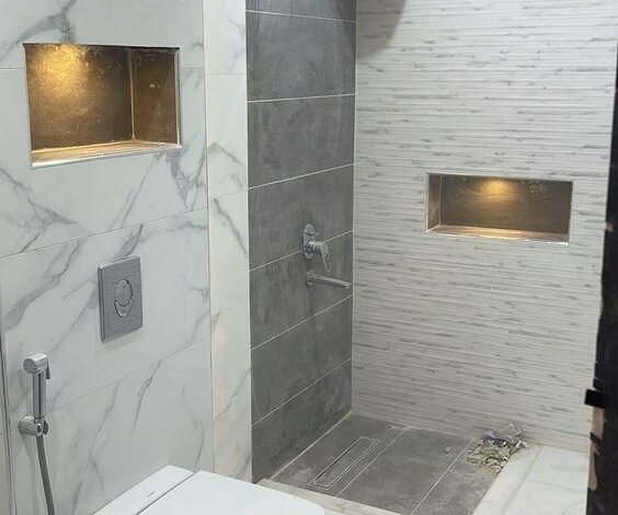 افضل 7 افكار تصميم حمامات صغيرة مودرن مع الصور1692636005