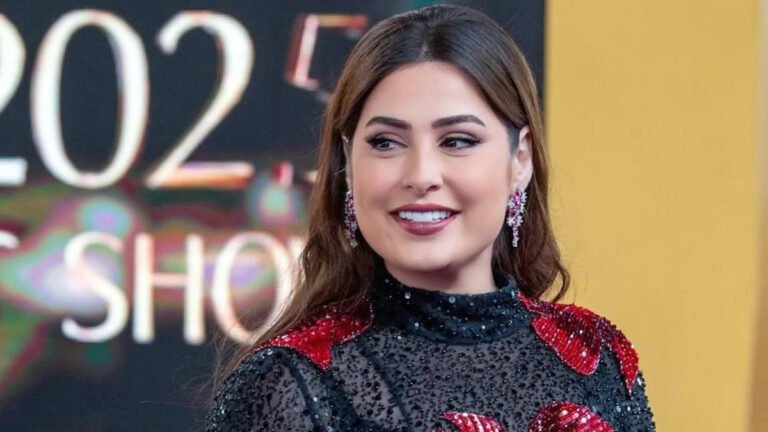 5323100 1738749666468299725