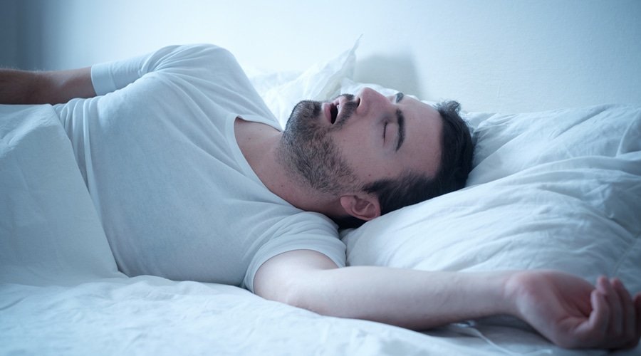 تفسير حلم الشلل أثناء النوم: معاني مرعبة - معاني مختلفة لتفسير حلم الشلل أثناء النوم