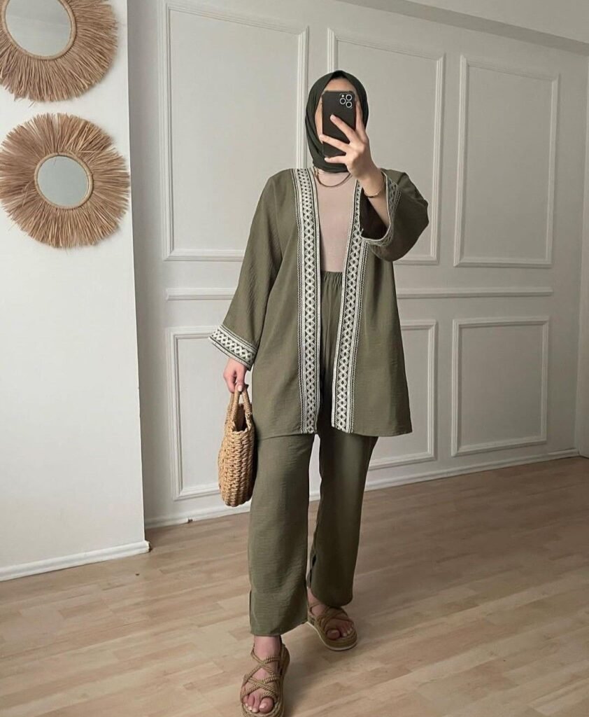 سوتس محجبات واسعة